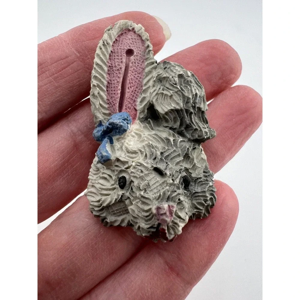 Vintage Rabbit Head Design Brooch Pin‎ Gray Pink